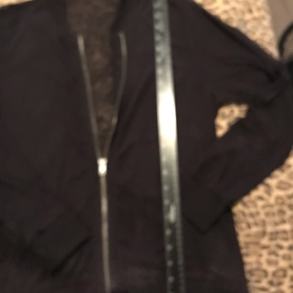 Venus size XL black sheer mesh zip jacket no pulls tag removed - Picture 8 of 9